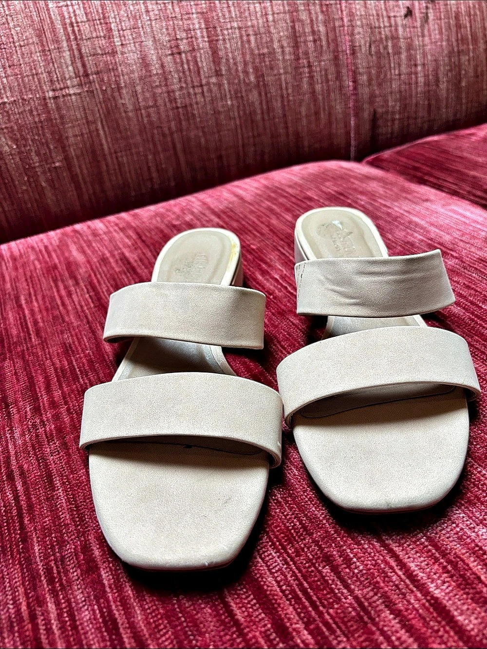 Cushionaire Double Band Slide Sandals in White